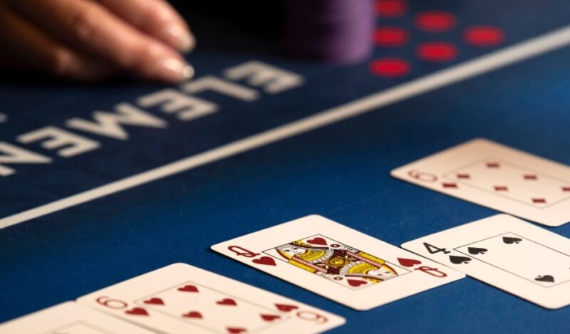 Poker at Elements Casino Canada